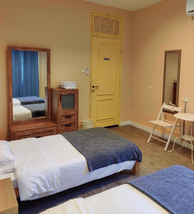 Hostel Roks Хайфа Экстерьер фото