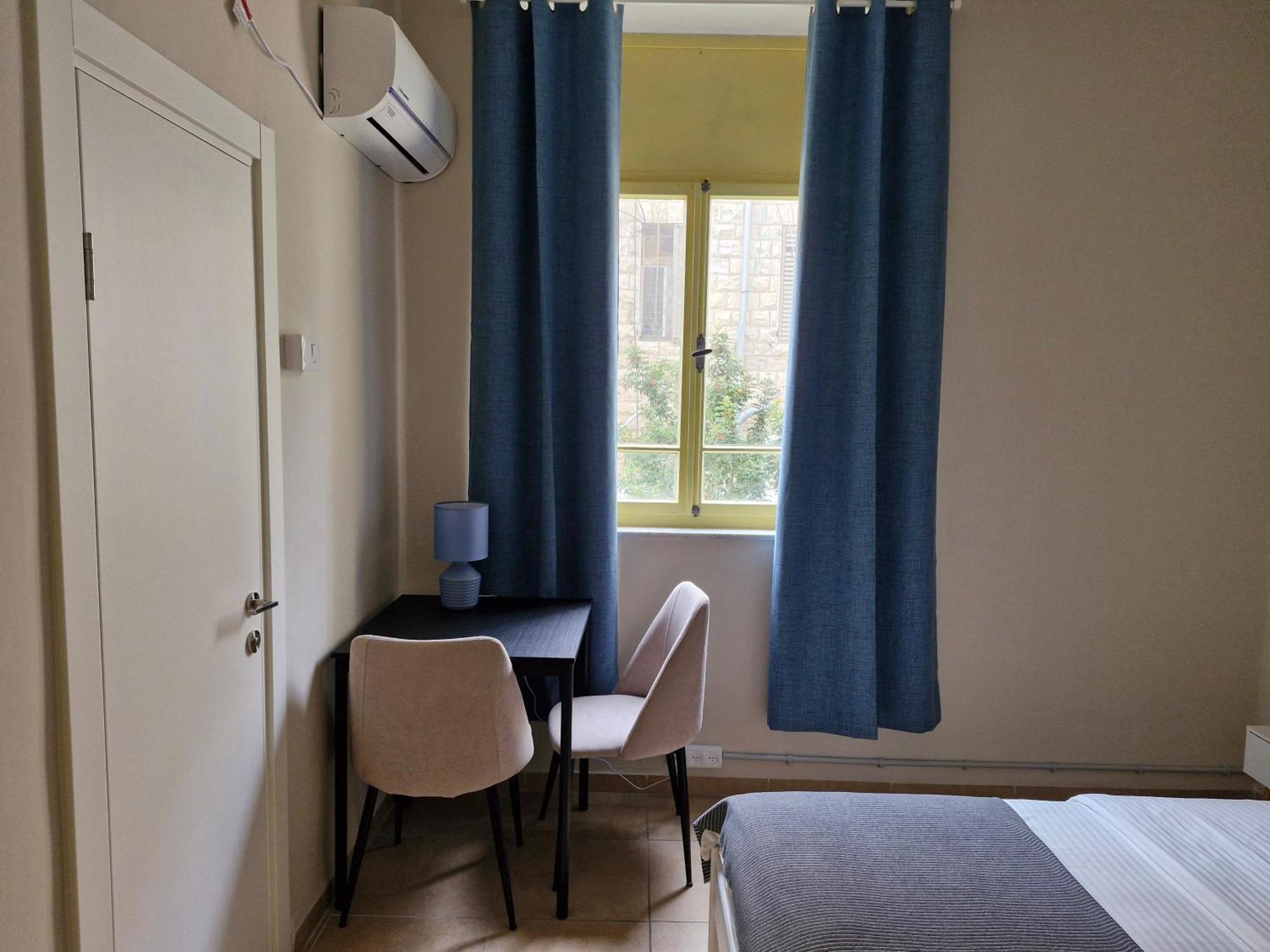 Hostel Roks Хайфа Экстерьер фото