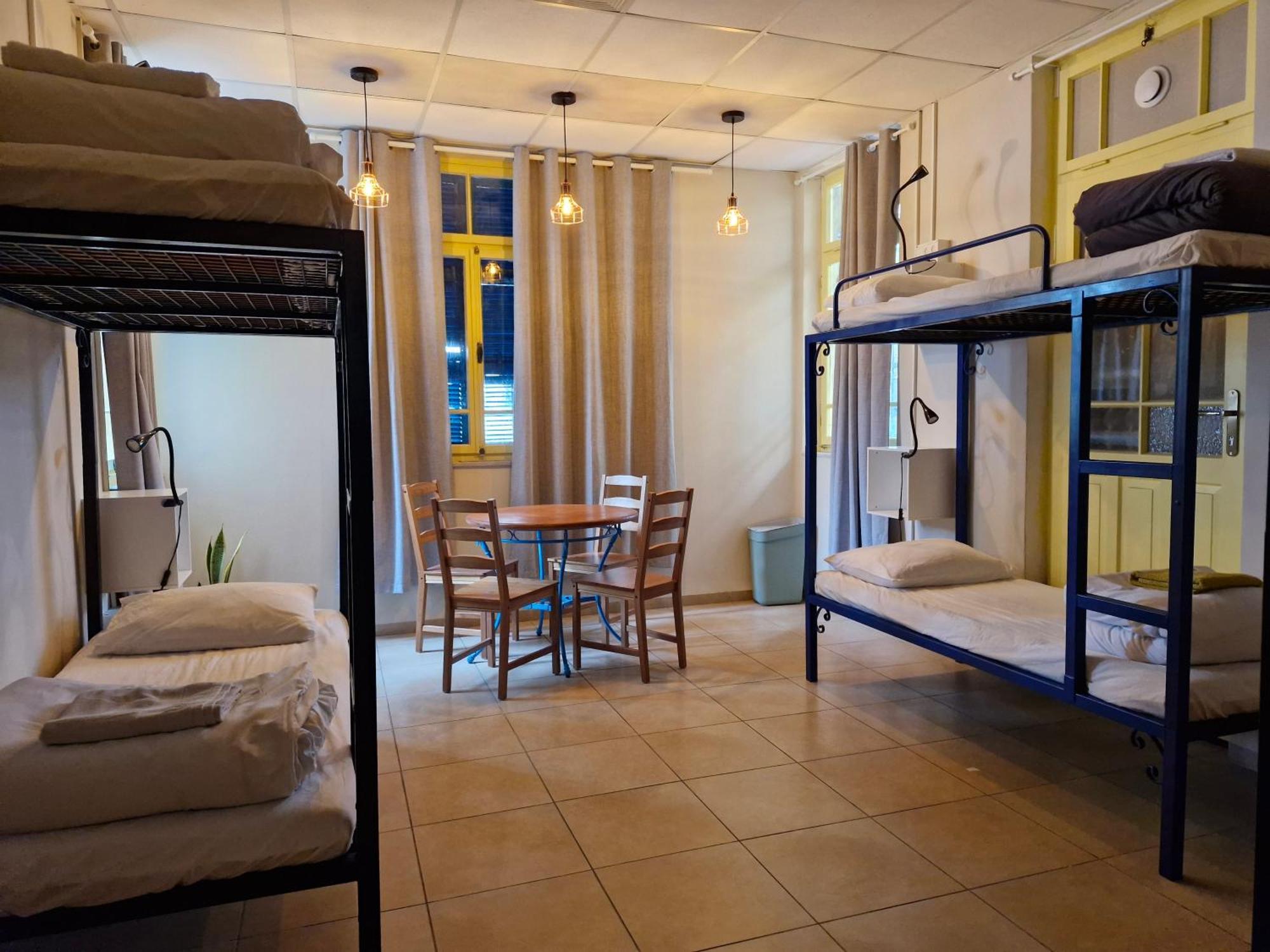 Hostel Roks Хайфа Экстерьер фото