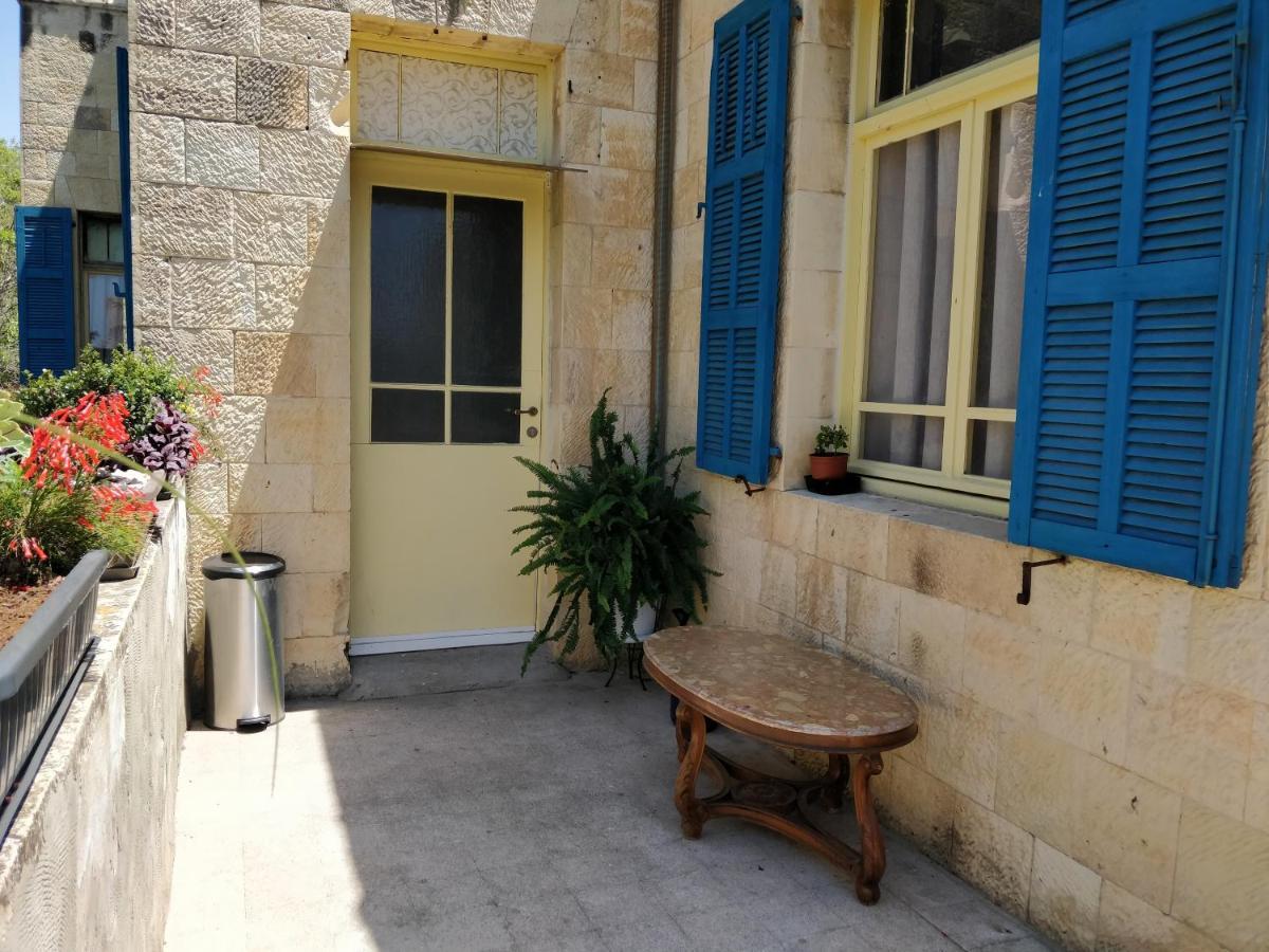 Hostel Roks Хайфа Экстерьер фото
