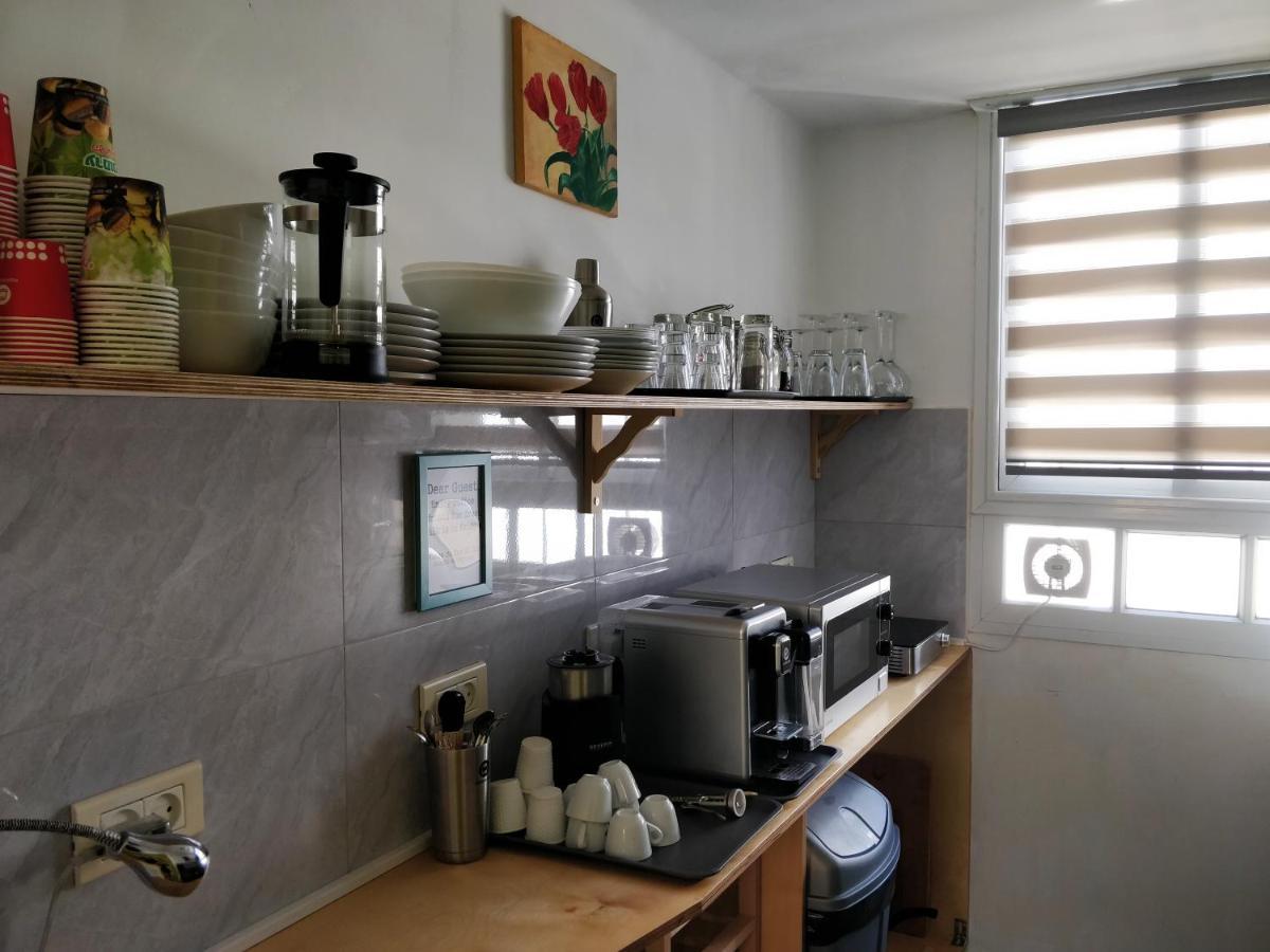 Hostel Roks Хайфа Экстерьер фото